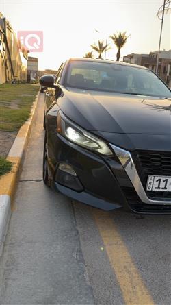 نیسان ئەلتیما